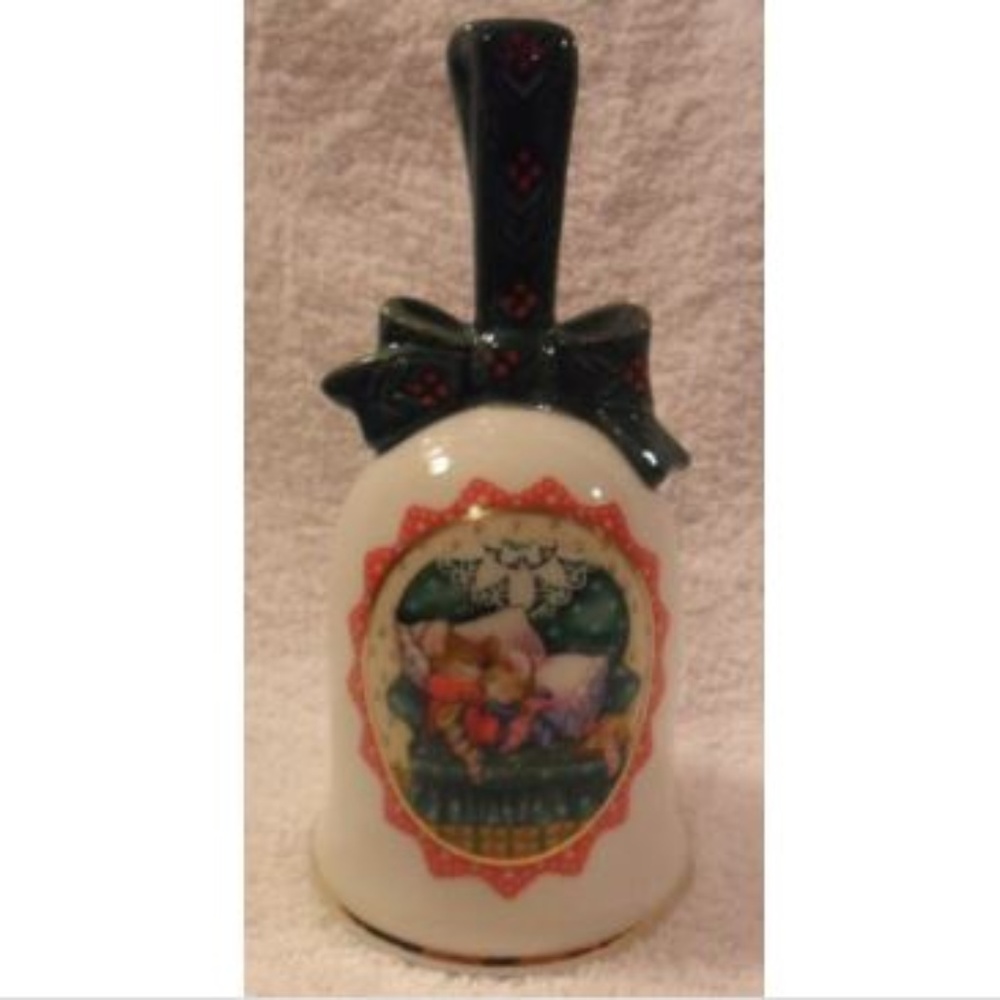 Avon Waiting for Santa Porcelain Christmas Bell